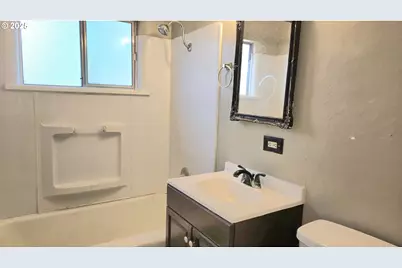 2502 E 27th St, Vancouver, WA 98661 - Photo 17