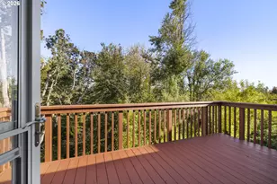 21843 NE Heartwood Cir, Fairview, OR 97024 - Photo 27