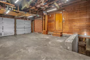 1550 SE 4th St, Gresham, OR 97080 - Photo 27