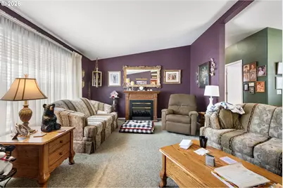 2512 Maia Loop, Springfield, OR 97477 - Photo 5