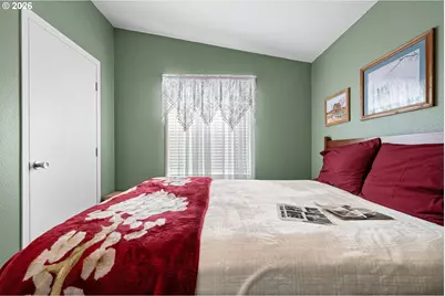 2512 Maia Loop, Springfield, OR 97477 - Photo 15