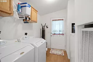 2512 Maia Loop, Springfield, OR 97477 - Photo 29