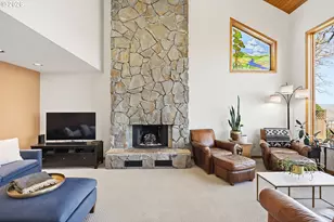 915 E 18th St, The Dalles, OR 97058 - Photo 17