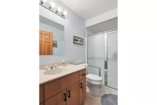 915 E 18th St, The Dalles, OR 97058 - Photo 45