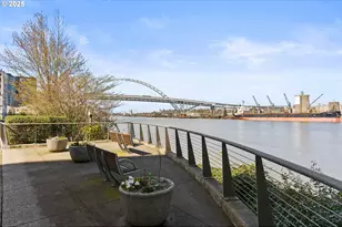 1310 NW Naito Pkwy, Portland, OR 97209 - Photo 43