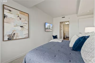 1310 NW Naito Pkwy #105, Portland, OR 97209 - Photo 33