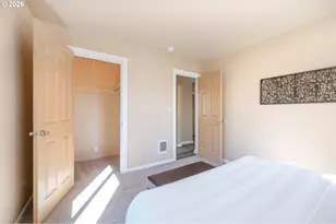 1070 Bethel Dr, Eugene, OR 97402 - Photo 11