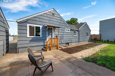 1070 Bethel Dr, Eugene, OR 97402 - Photo 31
