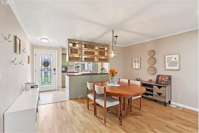 2168 SE Harlow Ct, Troutdale, OR 97060 - Photo 9