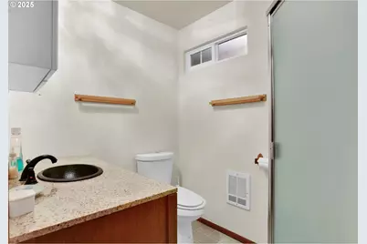 505 Tracy Pl, Junction City, OR 97448 - Photo 15
