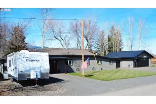 403 N Lake St, Joseph, OR 97846 - Photo 3