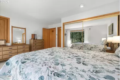 11560 SE 108th Ave, Happy Valley, OR 97086 - Photo 25