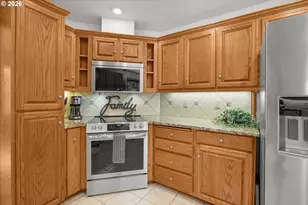 11560 SE 108th Ave, Happy Valley, OR 97086 - Photo 17