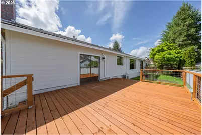 1676 NW Youngwood Ct, Roseburg, OR 97471 - Photo 37