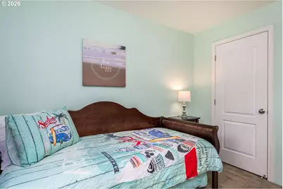 4567 Foulweather St, Florence, OR 97439 - Photo 23