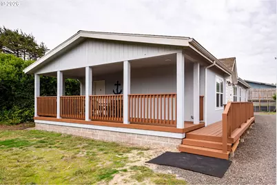 4567 Foulweather St, Florence, OR 97439 - Photo 5