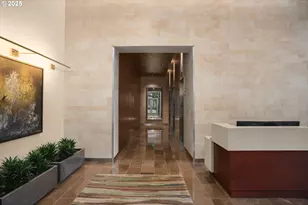 1001 NW Lovejoy St, Portland, OR 97209 - Photo 23