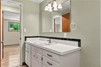1161 W 24th Ave, Eugene, OR 97405 - Photo 21