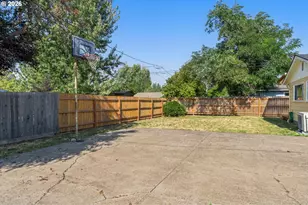 1161 W 24th Ave, Eugene, OR 97405 - Photo 31