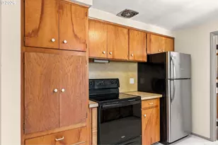 1161 W 24th Ave, Eugene, OR 97405 - Photo 11