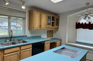 97931 Court St, Brookings, OR 97415 - Photo 7
