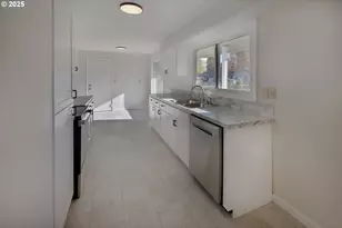 3113 Hammel St NE, Salem, OR 97301 - Photo 11