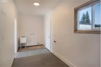 3113 Hammel St NE, Salem, OR 97301 - Photo 33