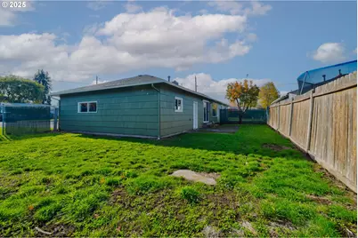 3113 Hammel St NE, Salem, OR 97301 - Photo 5