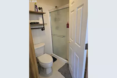 1166 E Main St, Hermiston, OR 97838 - Photo 13