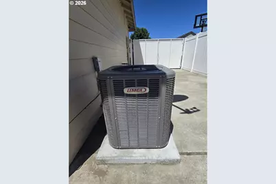 1166 E Main St, Hermiston, OR 97838 - Photo 19