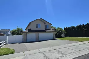 1166 E Main St, Hermiston, OR 97838 - Photo 21