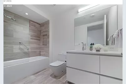 1075 NW Northrup St NW #1017, Portland, OR 97209 - Photo 15