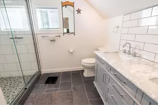 35349 Blitz Ln, Blodgett, OR 97326 - Photo 21