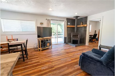 35349 Blitz Ln, Blodgett, OR 97326 - Photo 9