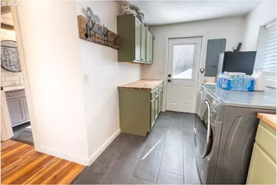 35349 Blitz Ln, Blodgett, OR 97326 - Photo 17