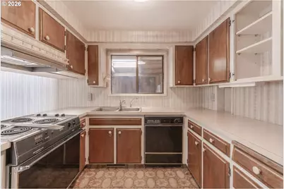 170 Friendship Ave, Salem, OR 97302 - Photo 13