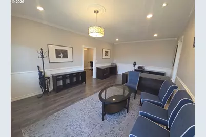 722 N Main Ave, Gresham, OR 97030 - Photo 3