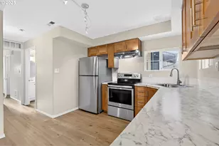 1915 N Jantzen Ave, Portland, OR 97217 - Photo 7