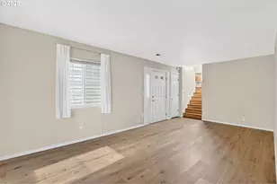 1915 N Jantzen Ave, Portland, OR 97217 - Photo 5