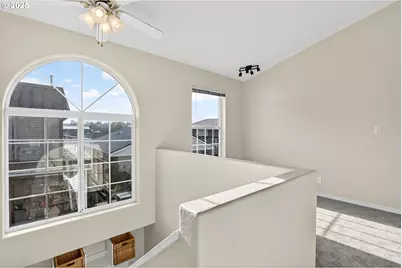 1915 N Jantzen Ave, Portland, OR 97217 - Photo 17