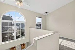 1915 N Jantzen Ave, Portland, OR 97217 - Photo 17