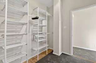 1915 N Jantzen Ave, Portland, OR 97217 - Photo 21