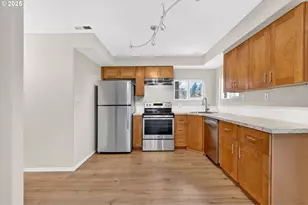 1915 N Jantzen Ave, Portland, OR 97217 - Photo 7