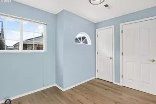 1915 N Jantzen Ave, Portland, OR 97217 - Photo 11