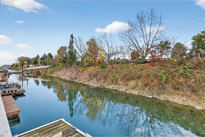 1915 N Jantzen Ave, Portland, OR 97217 - Photo 31