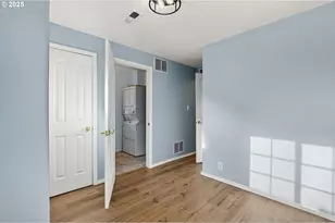 1915 N Jantzen Ave, Portland, OR 97217 - Photo 13