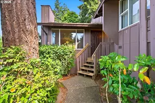11872 SE Morrison St, Portland, OR 97216 - Photo 3