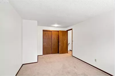 11872 SE Morrison St, Portland, OR 97216 - Photo 15