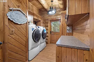 29296 McTavish Ln, Eugene, OR 97402 - Photo 27