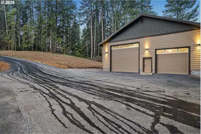 29296 McTavish Ln, Eugene, OR 97402 - Photo 43